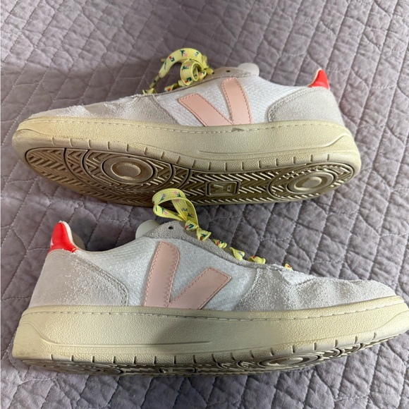 Veja V-10 Women's Sneakers - White, Pink, and Tan - Picture 7 of 11